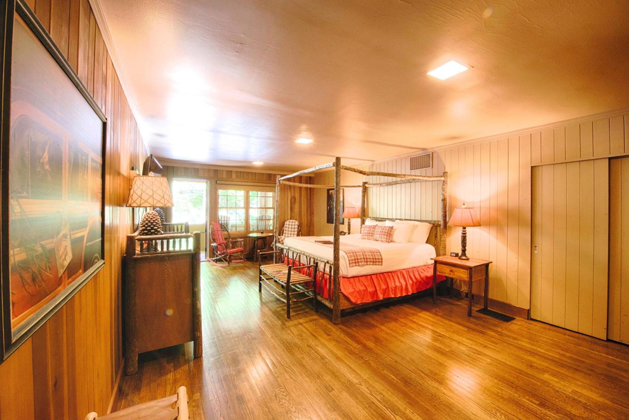 Historic Tapoco Lodge Resort Extérieur photo