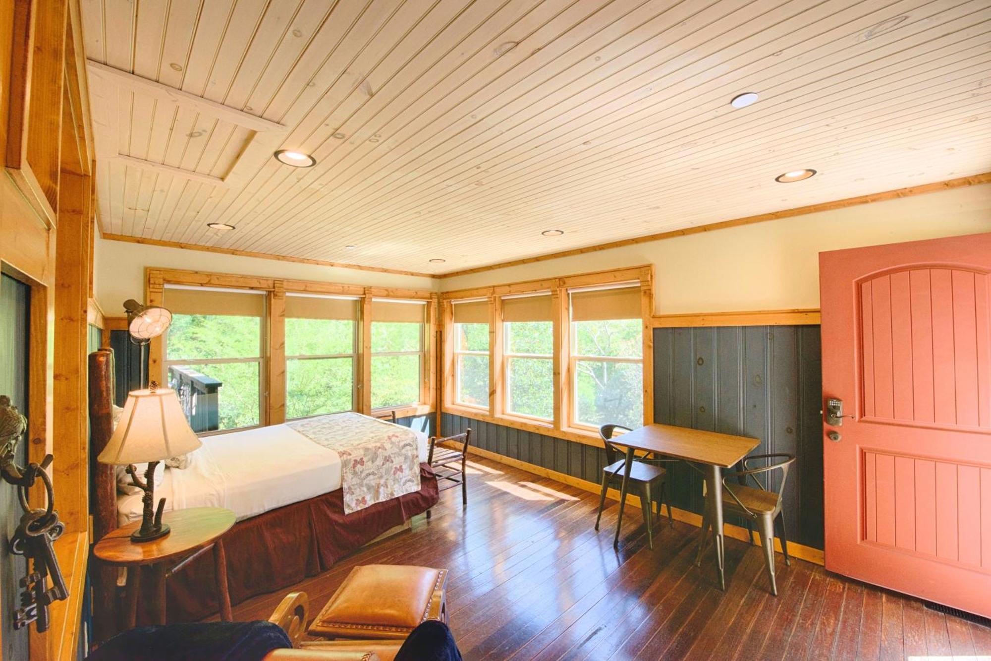 Historic Tapoco Lodge Resort Extérieur photo